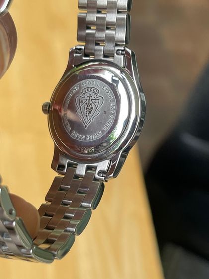 GUCCI Round face Watches 5500L Quartz Black Dial Women's SS รูปที่ 12