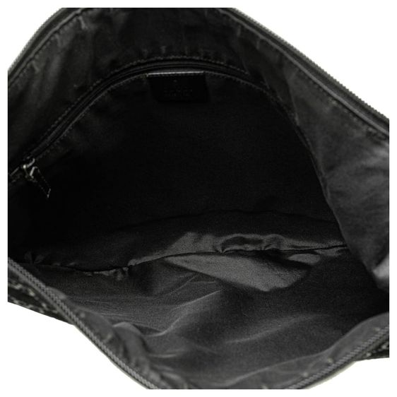 ขายกระเป๋าสะพาย Gucci Black GG Suede Hobo รูปที่ 4