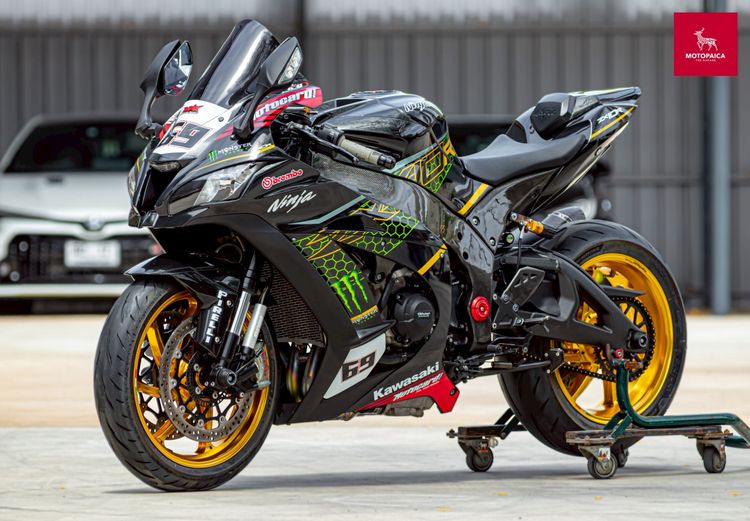 Kawasaki Ninja ZX-10R ปี2021 ท่อAkrapovic ล้อมาเชส แต่งสี่แสน รูปที่ 2