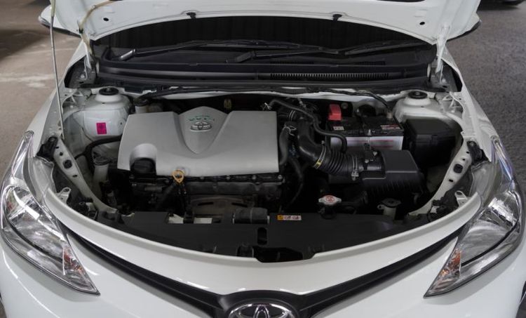 Toyota Vios 2020 1.5 Mid เบนซิน เกียร์อัตโนมัติ ขาว รูปที่ 4