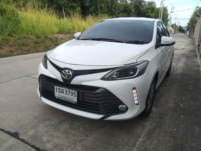 Toyota Vios 2020 1.5 Mid เบนซิน เกียร์อัตโนมัติ ขาว รูปที่ 3