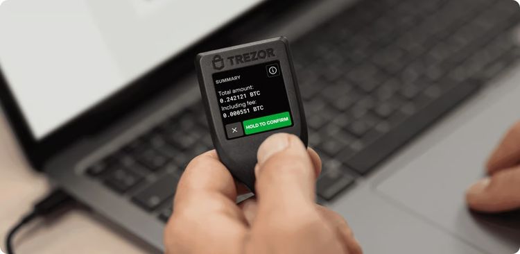 TREZOR Model T กระเป๋า Bitcoin (มือหนึ่ง)  รูปที่ 5