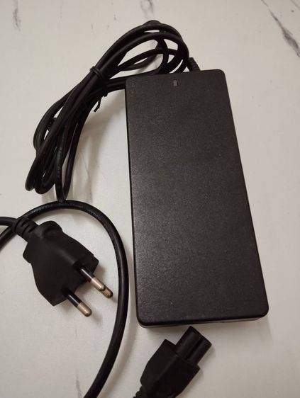 อแดปเตอร์มือสอง 12V 6.2A ( 6.5 x 4.4mm ) หัวเข็ม ใช้กับตัวที่ Amp ต่ำกว่าได้ครับ รูปที่ 8