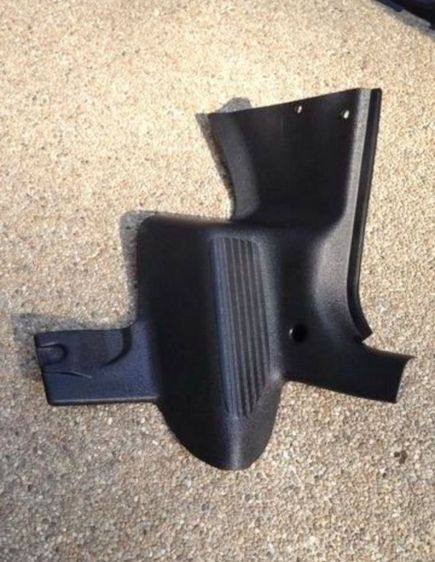 ลิ้นชักคนนั่งซ้ายสภาพดี แผงใต้คอพวงมาลัย ตรงรุ่น Audi A80 และ จอสมองแอร์รุ่นมือบิด โช้คฝากระโปรงท้าย เป็นอะไหล่จากรถ A80 รถนอกแท้ รูปที่ 15