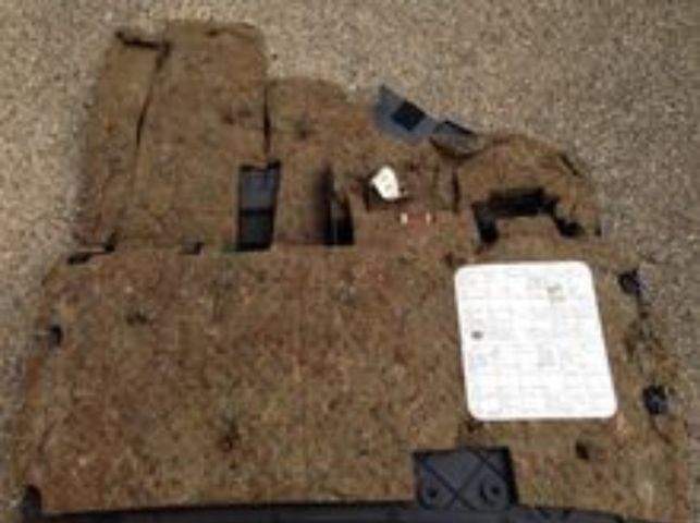 ลิ้นชักคนนั่งซ้ายสภาพดี แผงใต้คอพวงมาลัย ตรงรุ่น Audi A80 และ จอสมองแอร์รุ่นมือบิด โช้คฝากระโปรงท้าย เป็นอะไหล่จากรถ A80 รถนอกแท้ รูปที่ 13