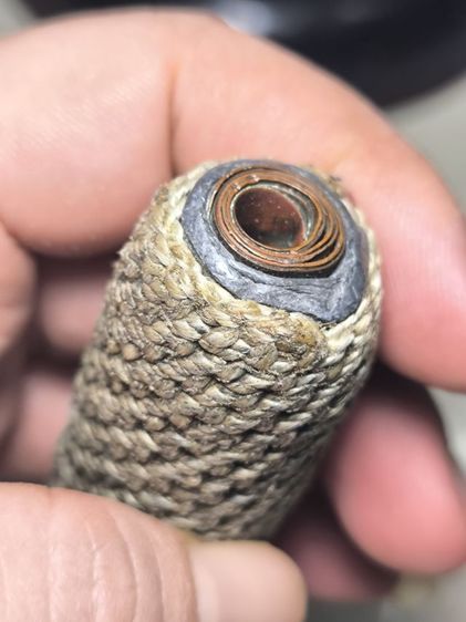 ตะกรุดหลวงพ่อทบ วัดชนแดน ยุคต้นลายชานหมาก ตะกั่ว ทองแดงฝาบาตร รูปที่ 7