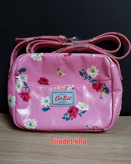 กระเป๋าสะพาย Cath Kids LONDON ขนาดกระเป๋า 14×17×6 cm. สินค้าใหม่ เป็นสินค้าคัดพิเศษมาจากโกดังสินค้าญี่ปุ่น (Original) Cath Kids by LONDON รูปที่ 2
