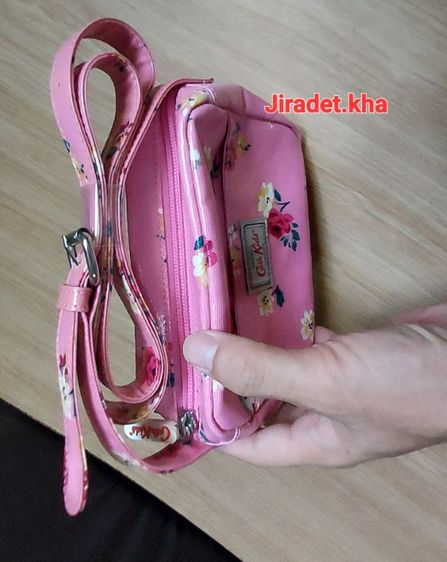 กระเป๋าสะพาย Cath Kids LONDON ขนาดกระเป๋า 14×17×6 cm. สินค้าใหม่ เป็นสินค้าคัดพิเศษมาจากโกดังสินค้าญี่ปุ่น (Original) Cath Kids by LONDON รูปที่ 5