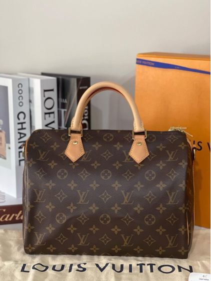 ขายกระเป๋า Louis Vuitton  สภาพ NEW ปี 2020 อุปกรณ์ครบน้องนอนตู้อย่างเดี่ยวใหม่มากๆค่ะ  รูปที่ 3