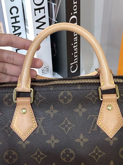 ขายกระเป๋า Louis Vuitton  สภาพ NEW ปี 2020 อุปกรณ์ครบน้องนอนตู้อย่างเดี่ยวใหม่มากๆค่ะ  รูปที่ 11