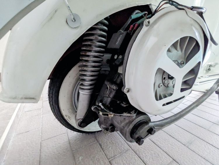 Vespa Allstate รูปที่ 2