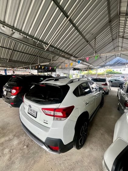 Subaru XV 2019 2.0 P GT Edition 4WD Sedan เบนซิน ไม่ติดแก๊ส เกียร์อัตโนมัติ ขาว รูปที่ 2