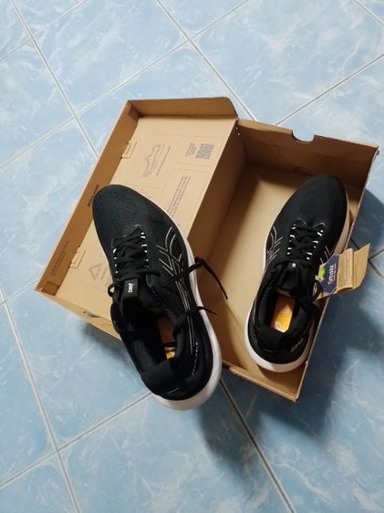 รองเท้ากีฬา asics US 10 รูปที่ 3