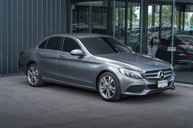 Mercedes-Benz C-Class 2018 C350 Sedan ปลั๊กอินไฮบริด (PHEV) ไม่ติดแก๊ส เกียร์อัตโนมัติ เทา รูปที่ 3
