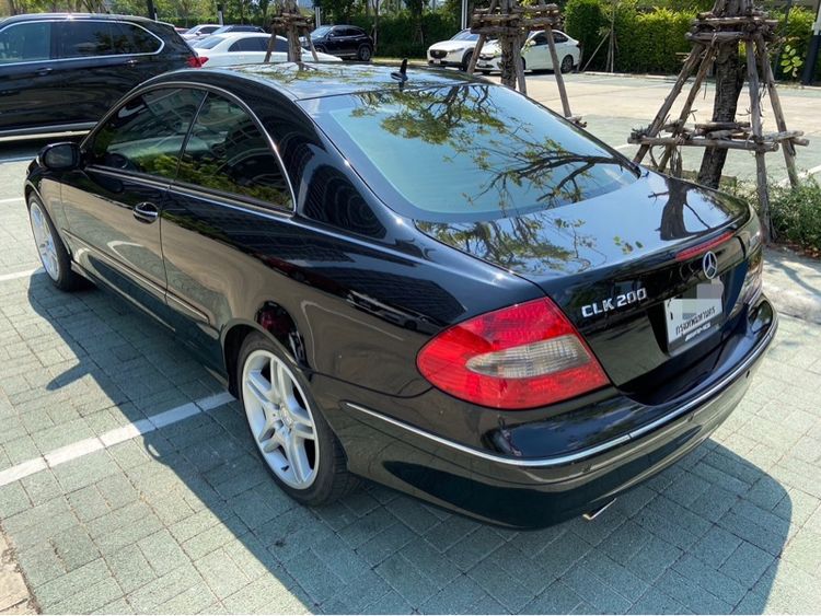 Mercedes-Benz CLK-Class 2008 CLK200 Kompressor Sedan เบนซิน เกียร์อัตโนมัติ ดำ รูปที่ 4