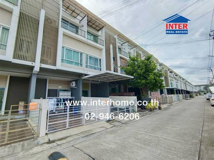 ไม่ใช่ ทาวน์โฮม 3 ชั้น 17.3 ตร.ว. หมู่บ้านนลินอเวนิว รามคำแหง ซอยรามคำแหง138 ถนนรามคำแหง เขตสะพานสูง กรุงเทพมหานคร