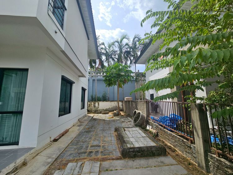 Prinsiri ขายบ้านเดี่ยว ซีรีน พระราม2 – ท่าข้าม (Zerene Rama 2-Tha Kham) ถนนเลียบวงแหวนกาญจนาภิเษกรอบนอก พระราม2 สุขสวัสดิ์ ท่าข้าม บางขุนเทียน รูปที่ 3