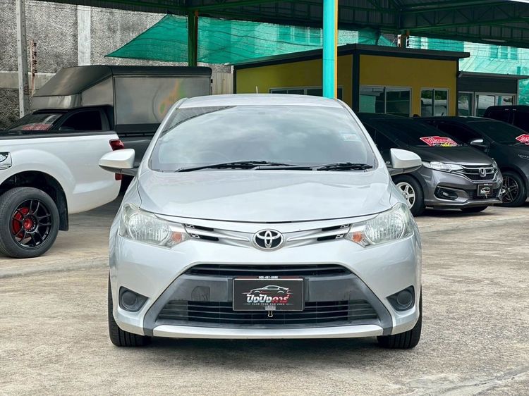Toyota Vios 2015 1.5 J Sedan เบนซิน ไม่ติดแก๊ส เกียร์อัตโนมัติ เทา รูปที่ 2