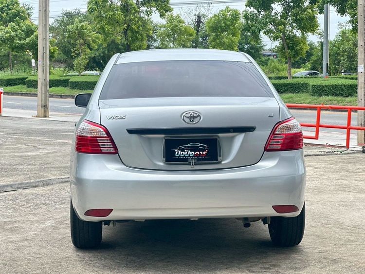 Toyota Vios 2013 1.5 J Sedan เบนซิน ไม่ติดแก๊ส เกียร์อัตโนมัติ เทา รูปที่ 4