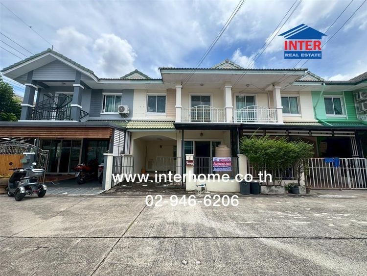 ทาวน์เฮ้าส์ 2 ชั้น 18.8 ตร.ว. หมู่บ้านสินทรัพย์1 รังสิต-คลอง 4 ซอยหมู่บ้านบดินทรัพย์2 ถนนรังสิต-นครนายก ถนนพหลโยธิน ธัญบุรี ปทุมธานี