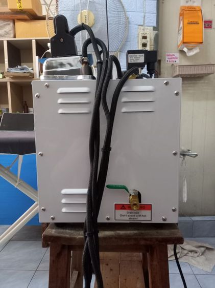 เตารีดหม้อต้ม รุ่น SS-6 เตารีดไอน้ำ Silver Star ขนาด 4 ลิตร รูปที่ 4