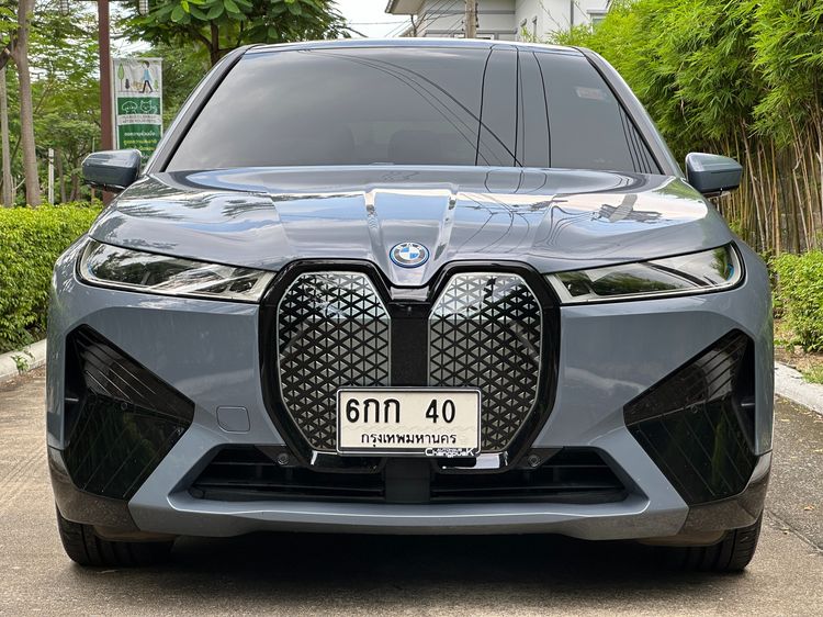 BMW iX 2024 xDrive40 Utility-car ไฟฟ้า ไม่ติดแก๊ส เกียร์อัตโนมัติ เทา รูปที่ 3