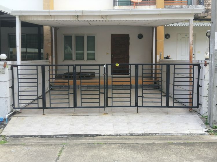 อื่นๆ มีบางส่วน ทาวน์โฮม​ 3 ชั้น ราคาถูก ใกล้ถนนกิ่งแก้วและสนามบิน​สุวรรณภูมิ​ รูปที่ 4