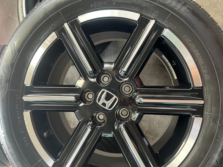 ✨ล้อแม็ก✨Honda HRV ตัวท็อป ขอบ 17 ดำหน้าเงา พร้อมยาง 215-60-17 Bridgestone💥ปี 22💥 รูปที่ 15