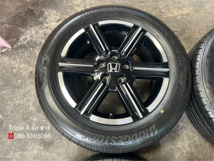 ✨ล้อแม็ก✨Honda HRV ตัวท็อป ขอบ 17 ดำหน้าเงา พร้อมยาง 215-60-17 Bridgestone💥ปี 22💥 รูปที่ 4