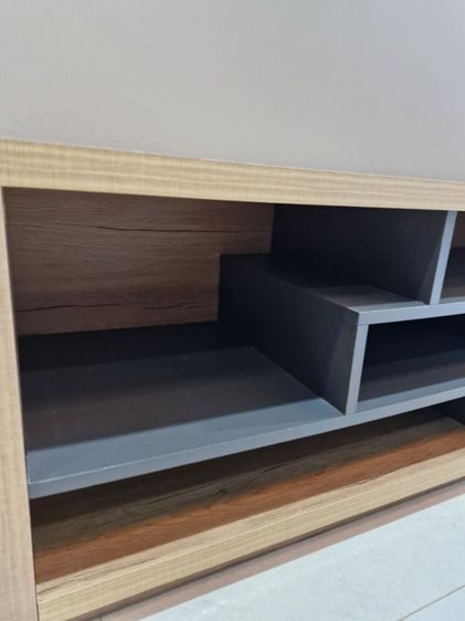 ตู้วางทีวี ชั้นวางของ ตรา Furdini จาก Homepro สภาพใหม่ ไร้รอยขีดข่วน รูปที่ 4