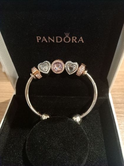 กำไลข้อมือ Pandora พร้อมกล่อง charm สวยมากวิ๊งวิบวับ รูปที่ 4