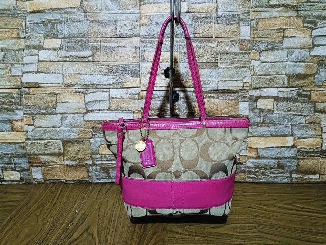 Coach 12429 