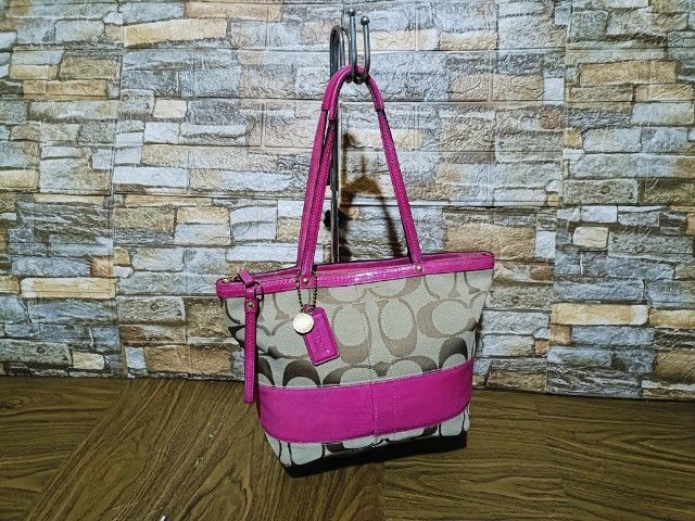 Coach 12429  รูปที่ 3