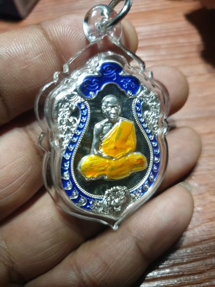 เหรียญเสมาสร้างโรงพยาบาล หัวสิงโต (สิง 1) หลวงพ่อพัฒน์ วัดห้วยด้วน จ.นครสวรรค์ ปี 63 เนื้อเงินลงยา 2 สี รายการที่ 8 พร้อมเลี่ยมกันน้ำอย่างดี รูปที่ 9