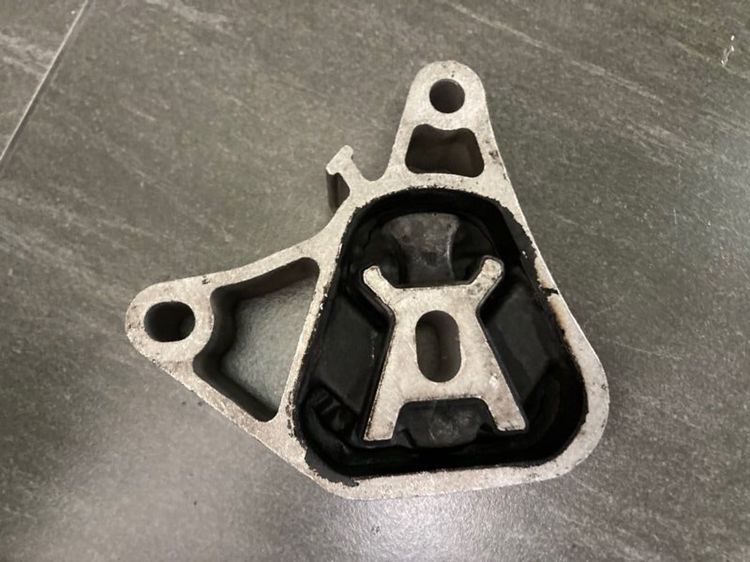  บูชปีกนกล่าง ยางแท่นเครื่อง Benz W246 W176 W117 W156 ของแท้ มือสอง ศูนย์Benz รูปที่ 9