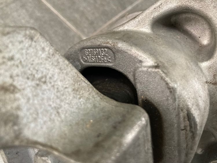 ยางแท่นเครื่อง Volvo S80 V60 V70 S60 XC60 XC90 S90 ของแท้ สภาพดี 2010 2011 2012 2013 2014 2015 2016 31277689 31460716 รูปที่ 4