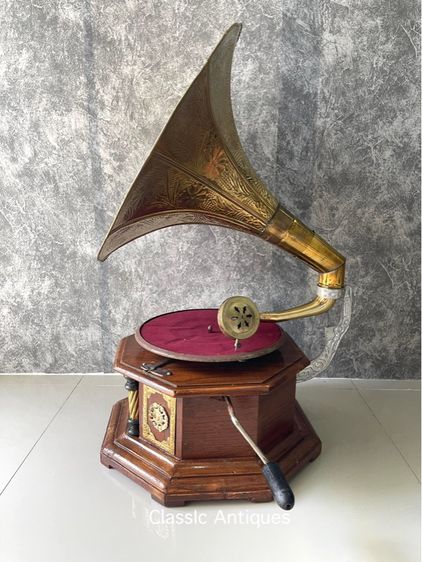 เครื่องเล่นแผ่นเสียง ปากแตรทองเหลือง รูปที่ 7