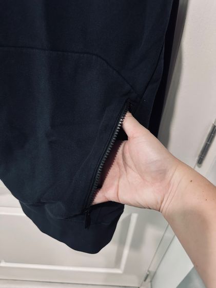 เสื้อสเว็ตเตอร์คอกลม แบรนด์ Nike รูปที่ 8