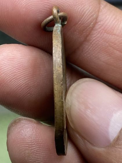 เหรียญหลวงพ่อพุ่ม รูปที่ 4