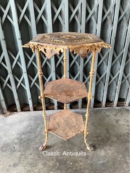 ชั้นหลุยส์ เหล็กหล่อ สะสม รูปที่ 2