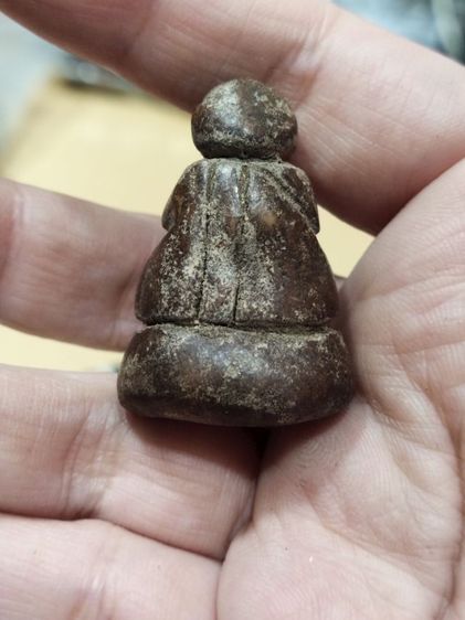 พระปิดตาเนื้อกะลาไม่ทราบที่มา รูปที่ 5