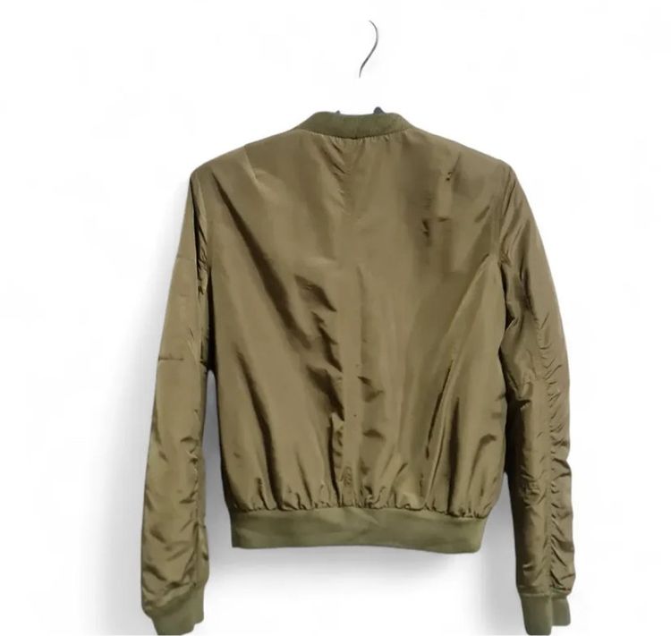 Stradivarius แท้ 💯 Bomber Jacket รูปที่ 4