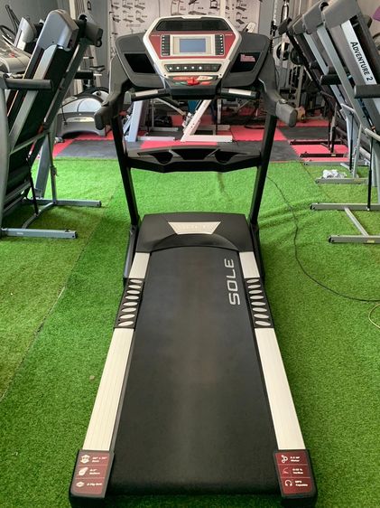 ลู่วิ่งไฟฟ้า SOLE F63 มือสอง