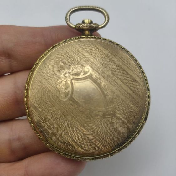 นาฬิกาพกโบราณ วินเทจ แบรนด์ Pallas ยุคปี 1900' ขนาด 48มม case Monitor ทองชุบงานโบราณ นาฬิกาไม่เดิน มะยมหลุดหายไป  รูปที่ 3