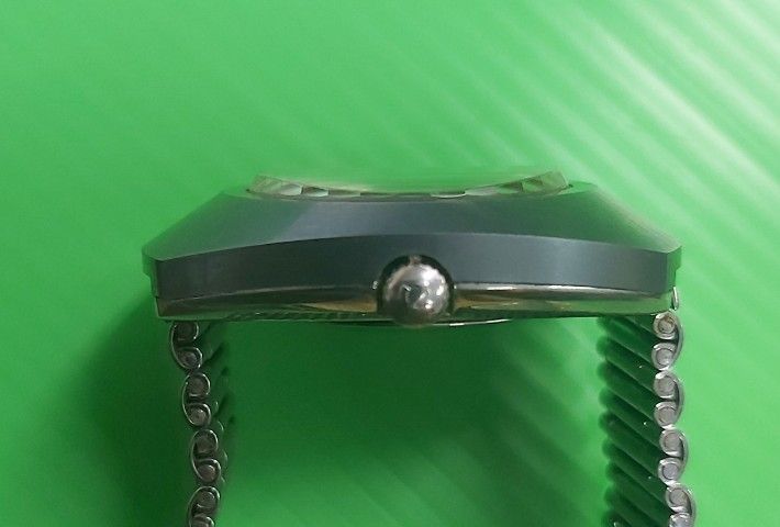 นาฬิกา RADO Th original diastar automatic  รุ่น 636.0308.3  ด้านหลัง มีตัวหนังสือ ระบุ  RADO  scratchpoof watersealed   รูปที่ 2