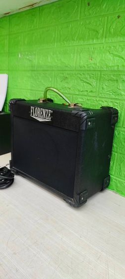 ตู้แอมป์กีต้าร์ไฟฟ้า FLORENZE FG-25 ขนาด 25 วัตต์ พร้อมสายต่อ สภาพสวยพร้อมใช้งาน รูปที่ 5