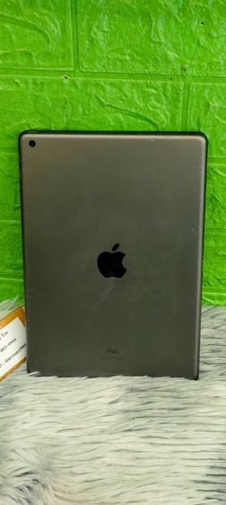 iPad 9th Gen 64GB Wi-Fi สวยไร้รอย แบต 90 ไม่ติดล็อค ทูโทนปกติ รูปที่ 3