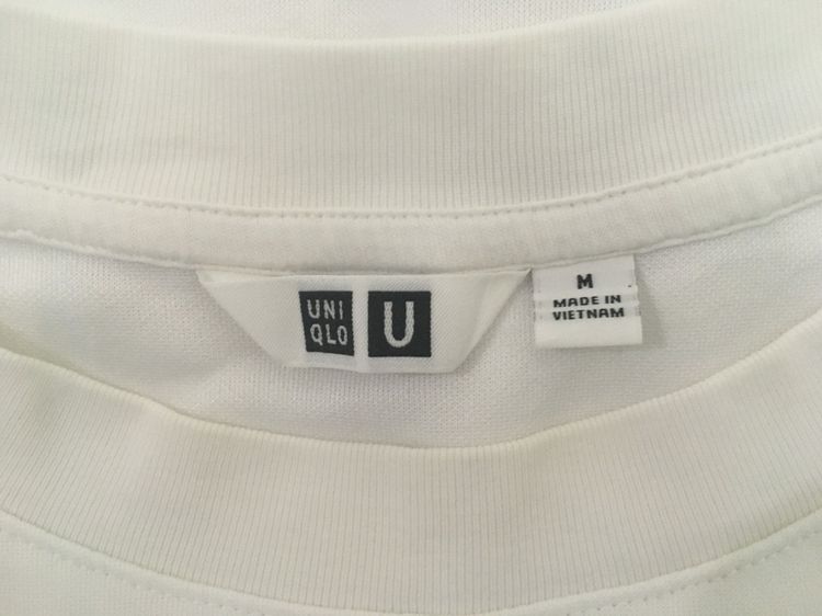 เสื้อยืด U  แบรนด์ UNIQLO สีขาว รูปที่ 6