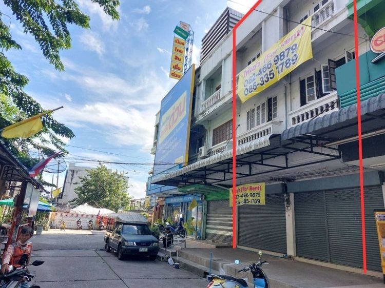 ให้เช่าตึก 2 คูหา (ตีทะลุชั้น 1 และชั้นลอย) หมู่บ้านธนินทร ติดถนนวิภาวดี ใกล้ดอนเมือง ทำเลศักยภาพที่รถสัญจรผ่านตลอดวัน รูปที่ 3