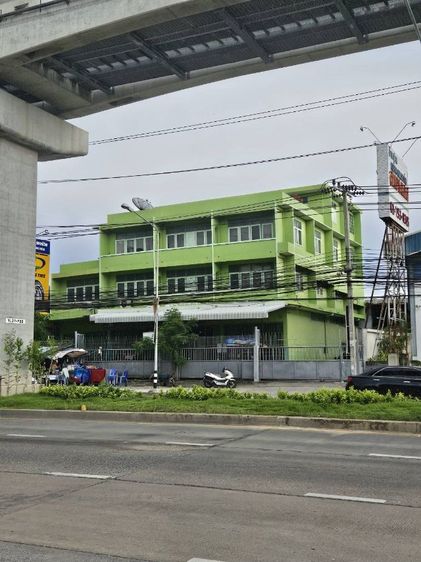 ขายด่วนที่ดินพร้อมสิ่งปลูกสร้างที่สมุทรปราการ ติดถนนใหญ่ อยู่ระหว่างสถานีศรีเทพา และ สถานีทิพวัลย์ ราคาต่อรองได้ครับ 0909716516 